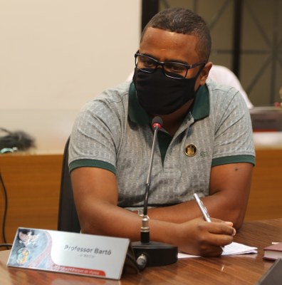 Vereaador Bartomélio Martins (Professor Bartô) (PT), Presidente da Comissão de Educação, Ciência e Tecnologia