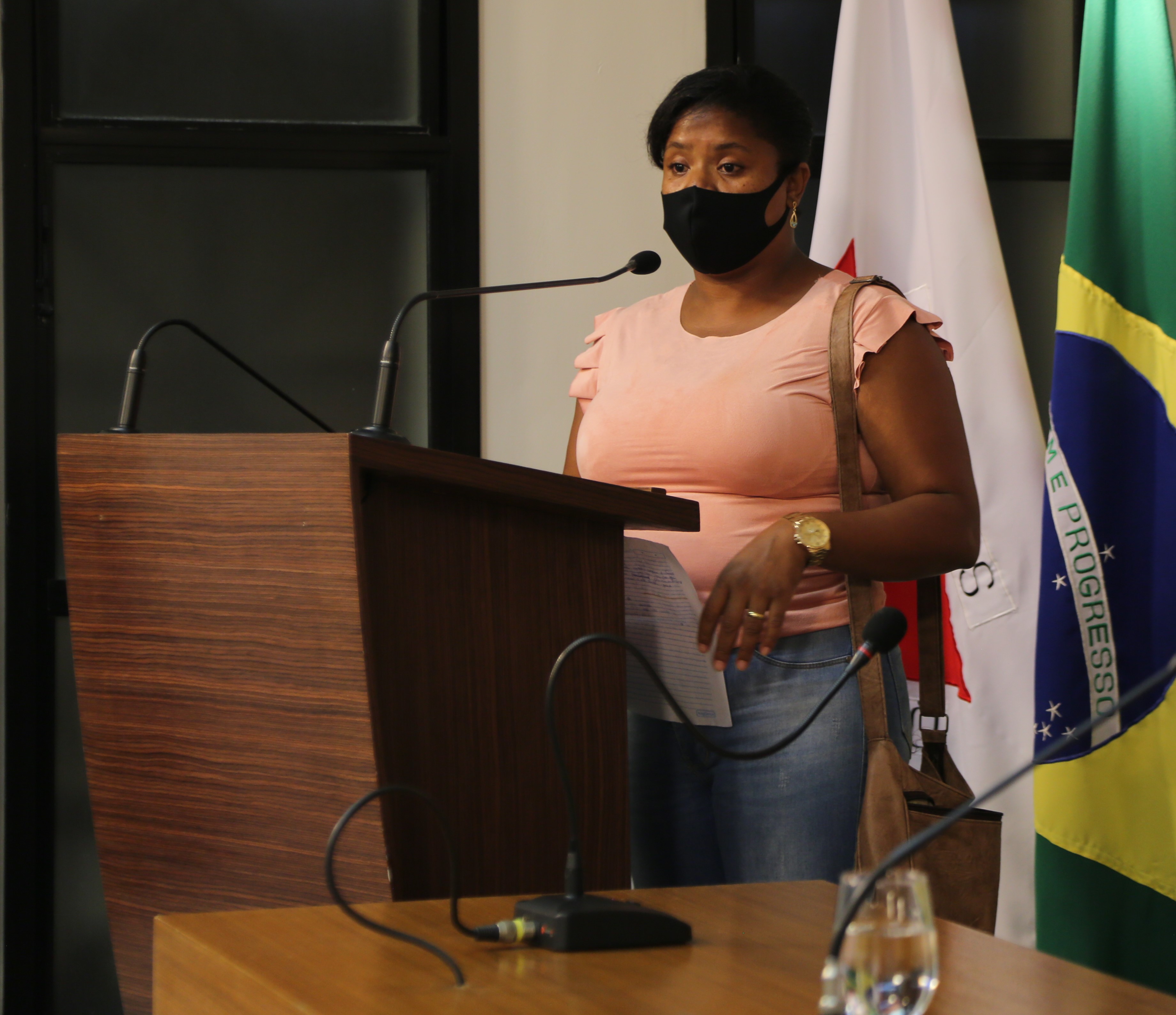 Tribuna Livre - Neuza Gonzaga