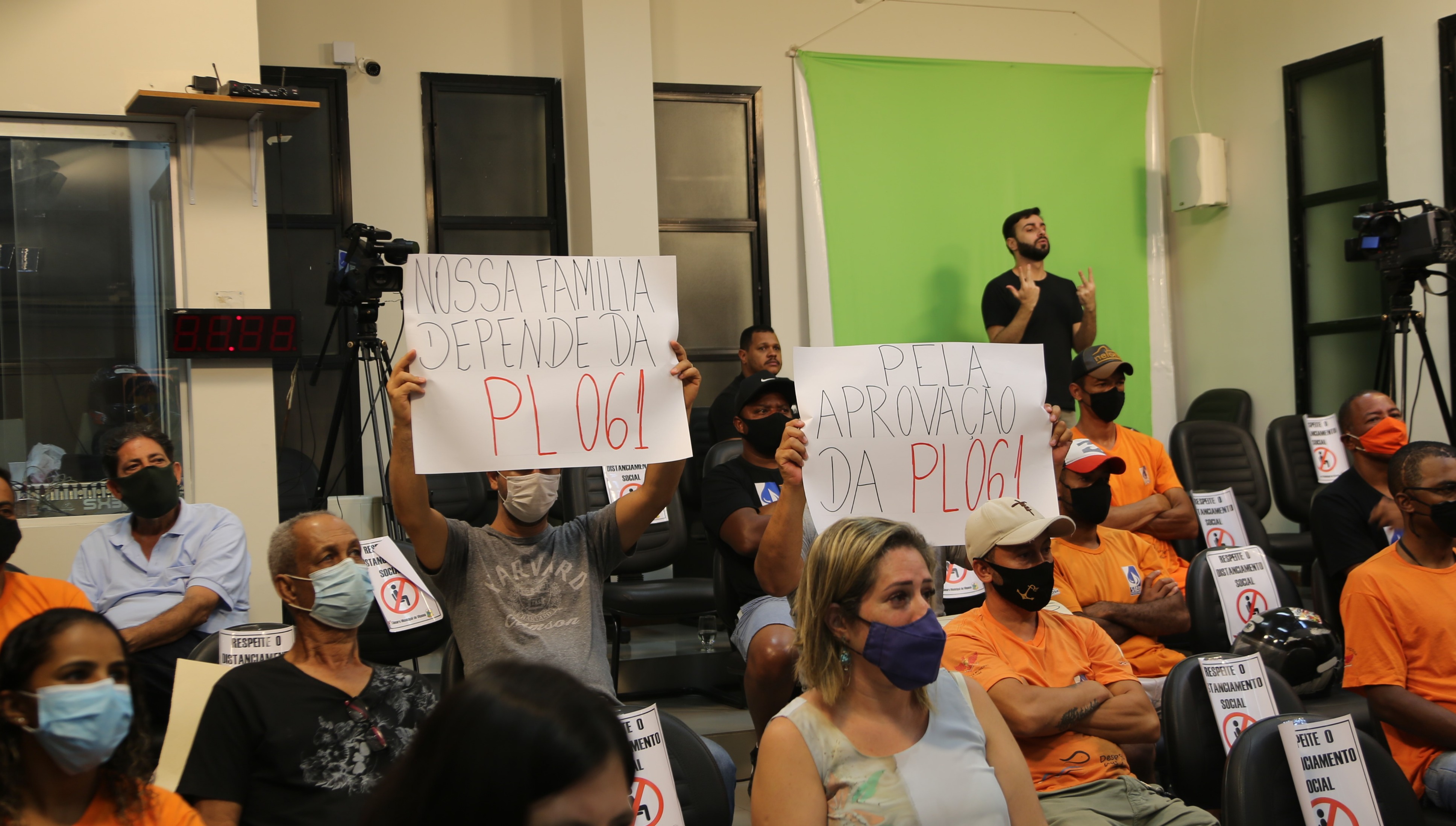 Manifestação no Plenário