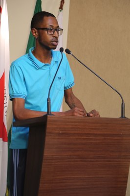 Tribuna - Ronan Rosa