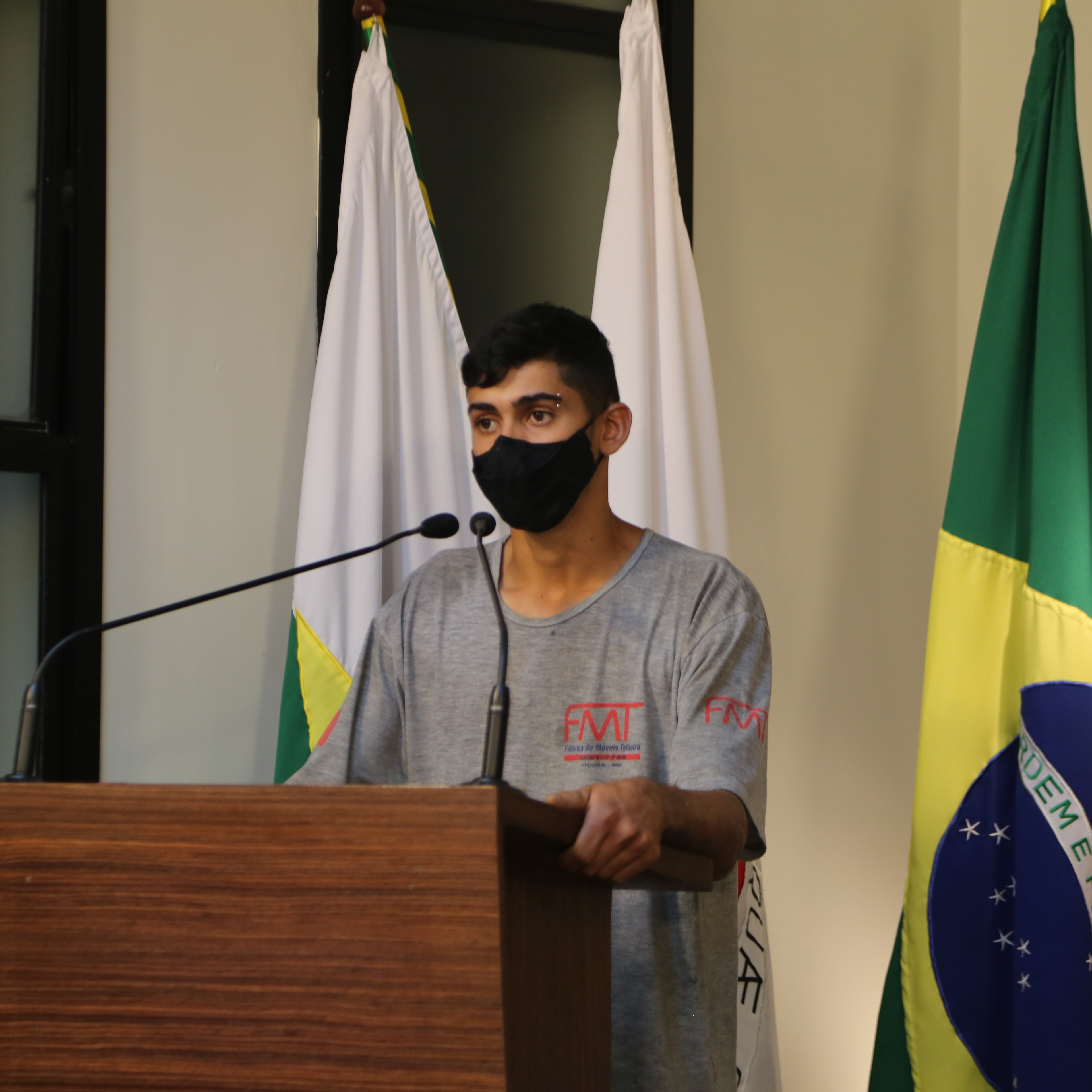 Tribuna Livre - Gustavo Henrique de Freitas