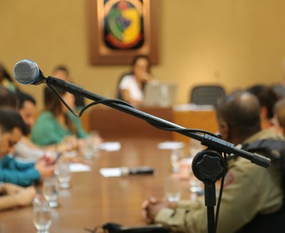 Foto geral com destaque para a participação popular!