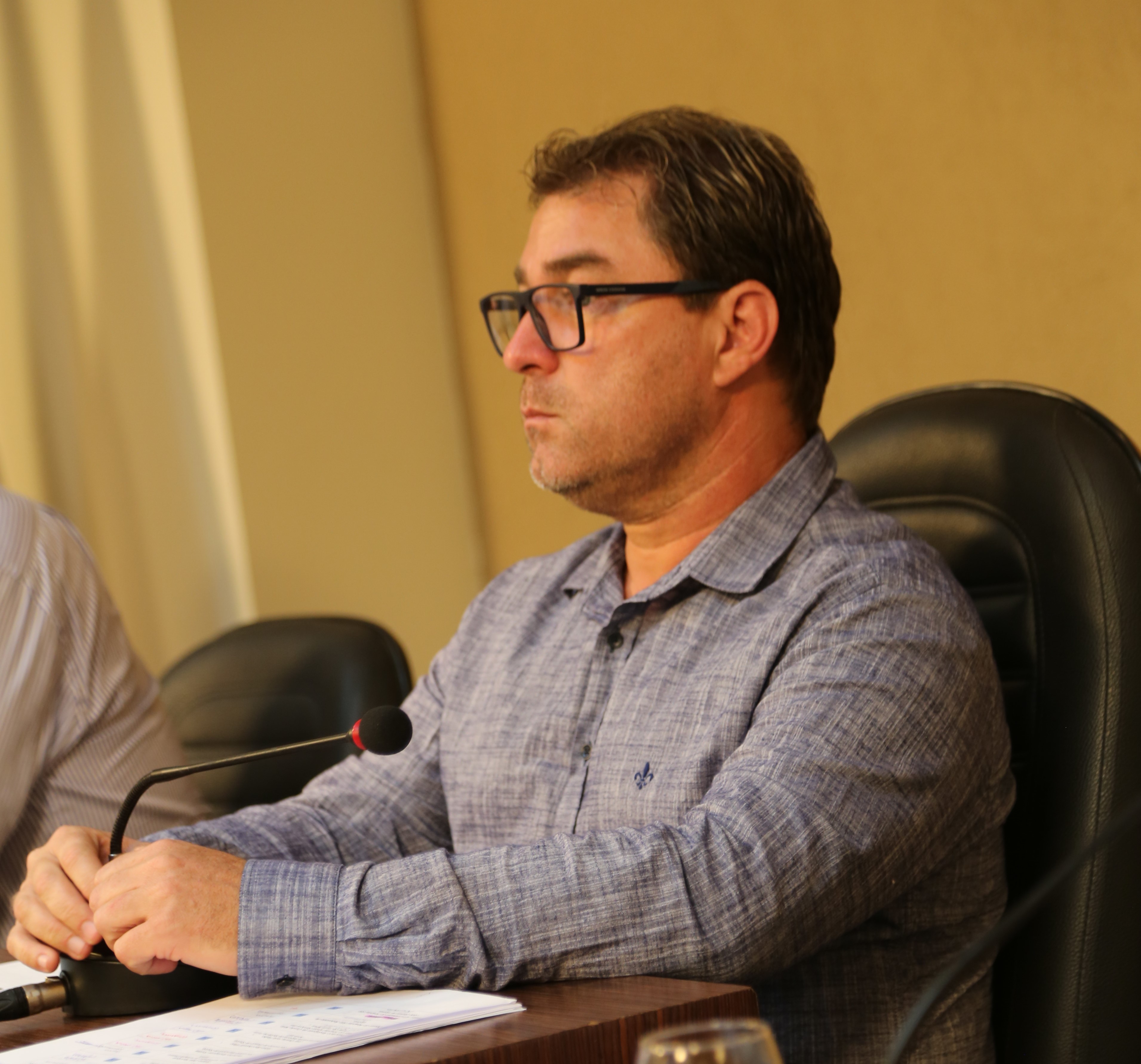 Vereador Edenilson Oliveira (PSD), autor do Requerimento que solicita a audiência.