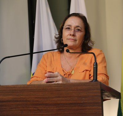 Vereadora Vanja (PSD) Presidente da Comissão de Abastecimento, Indústria, Comércio e Defesa do Consumidor