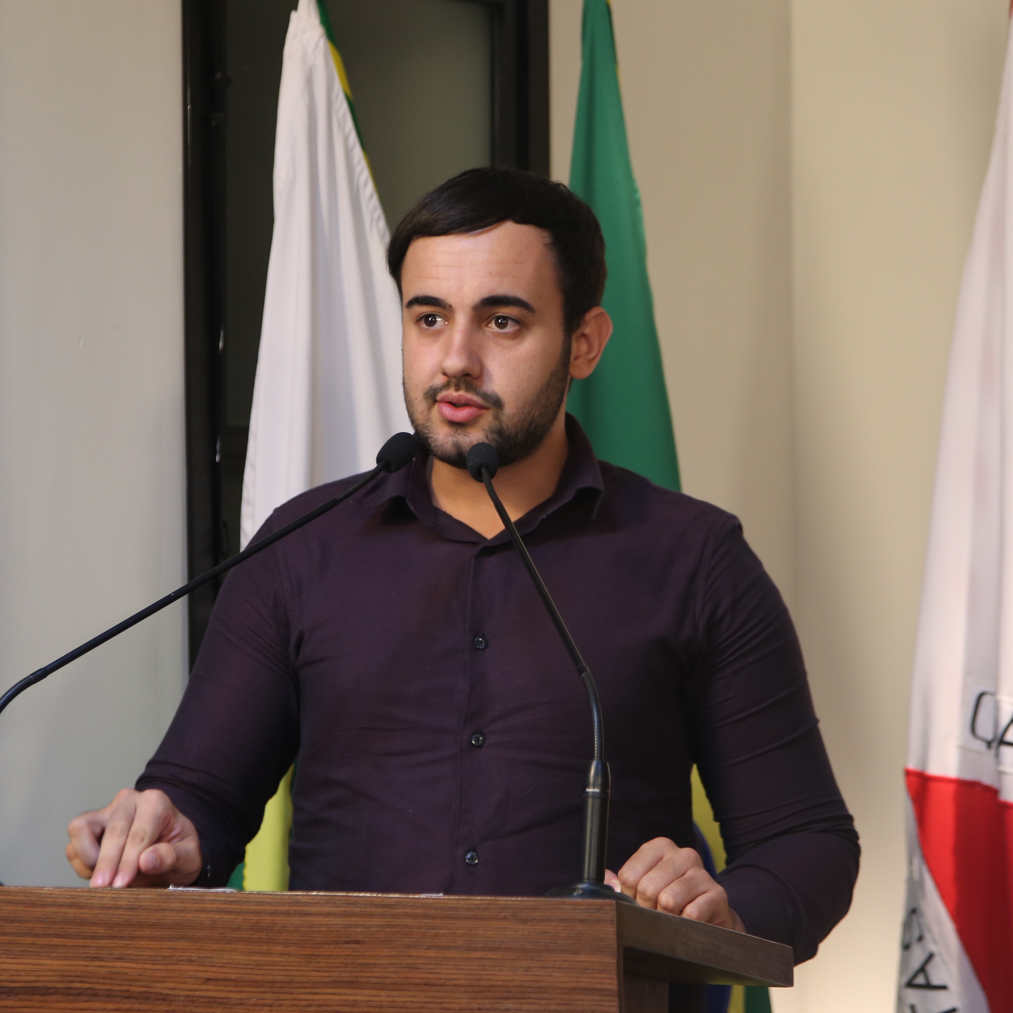 Vereador Daniel Cabral (PCdoB) Vice-Presidente da Câmara Municipal de Viçosa Presidente da Comissão de Constituição, Justiça e Redação (CCJ)