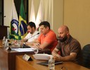 Mesa Diretora Ao centro o Presidente da Câmara Municipal de Viçosa, Vereador Rafael Cassimiro (Filho do Zeca do Bar) (PSDB); à esquerda o Vice-Presidente, Vereador Daniel Cabral (PCdoB); e o Secretário da Mesa Diretora, Vereador Cristiano Gonçalves (Moto Link) (SOLIDARIEDADE)