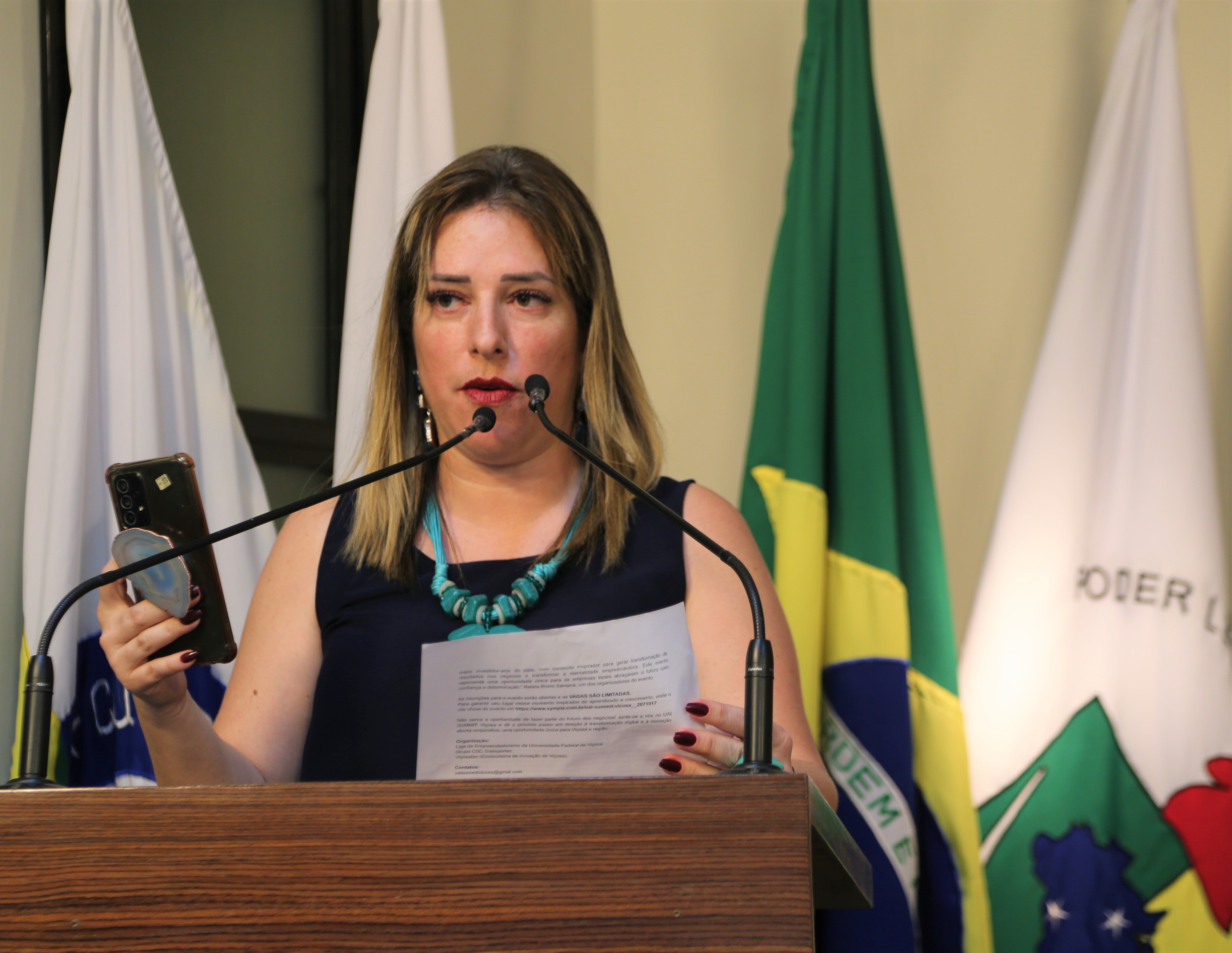 Tribuna Livre Luana Fontenelle