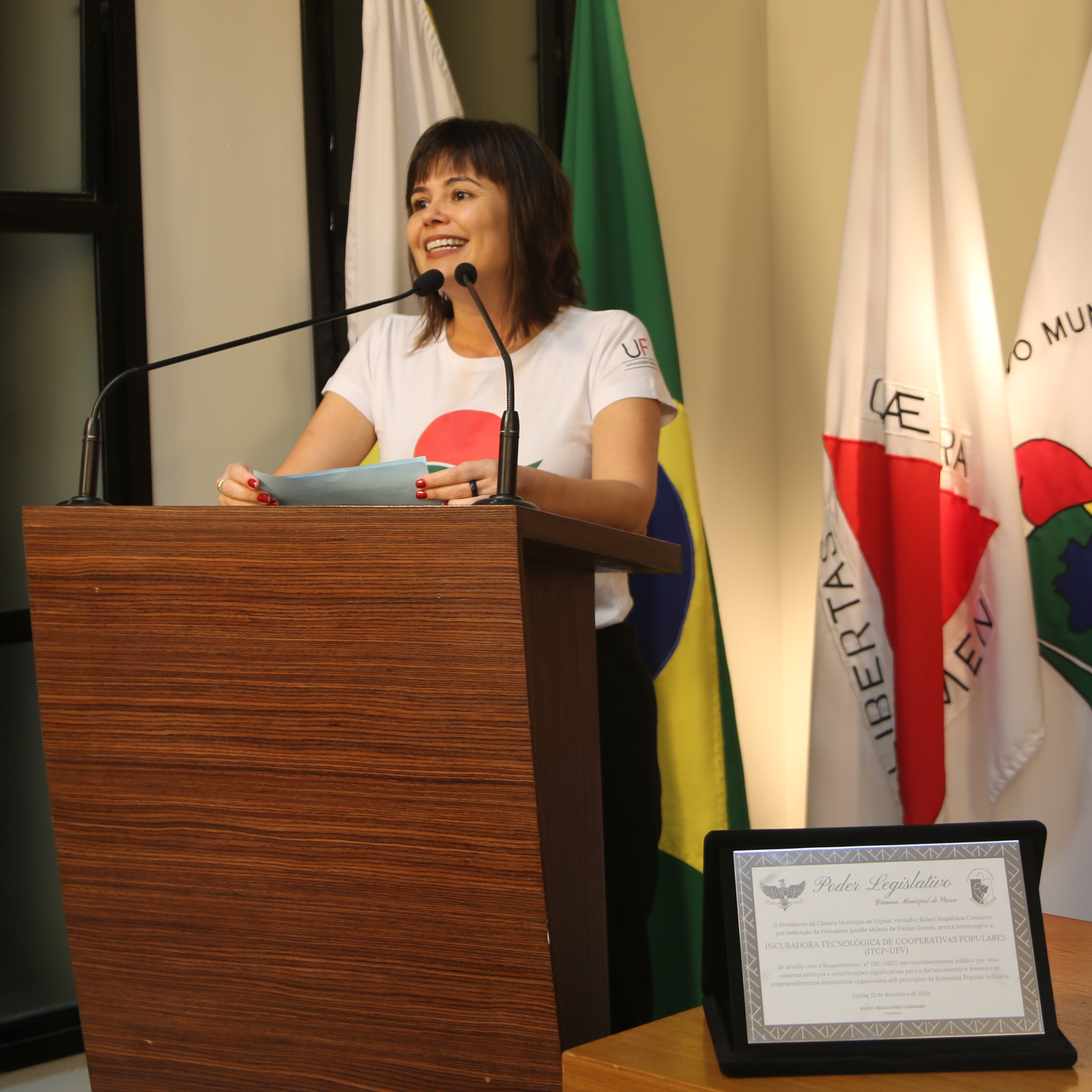 Agradecimento de Bianca Lima, coordenadora da ITCP-UFV.