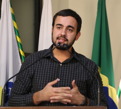 Vereador Daniel Cabral (PCdoB) Vice-Presidente da Câmara Municipal de Viçosa Presidente da Comissão de Constituição, Justiça e Redação (CCJ)