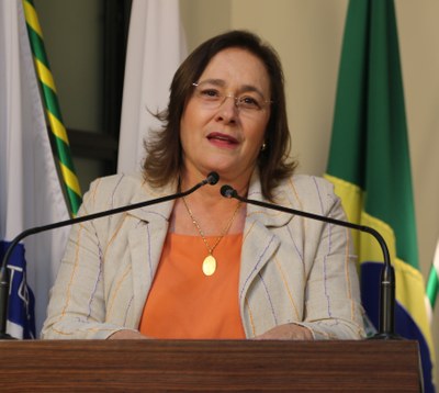 Vereadora Vanja Honorina (PSD) Presidente da Comissão de Abastecimento, Indústria, Comércio e Defesa do Consumidor