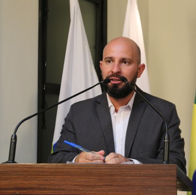 Vereador Cristiano Gonçalves (Moto Link) (SOLIDARIEDADE) Secretário da Mesa Diretora Presidente da Comissão de Trânsito e Mobilidade Urbana