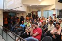 Plenário com a presença de servidores municipais
