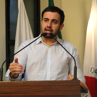 Vereador Daniel Cabral (PCdoB) Vice-Presidente da Câmara Municipal de Viçosa Presidente da Comissão de Constituição, Justiça e Redação (CCJ)