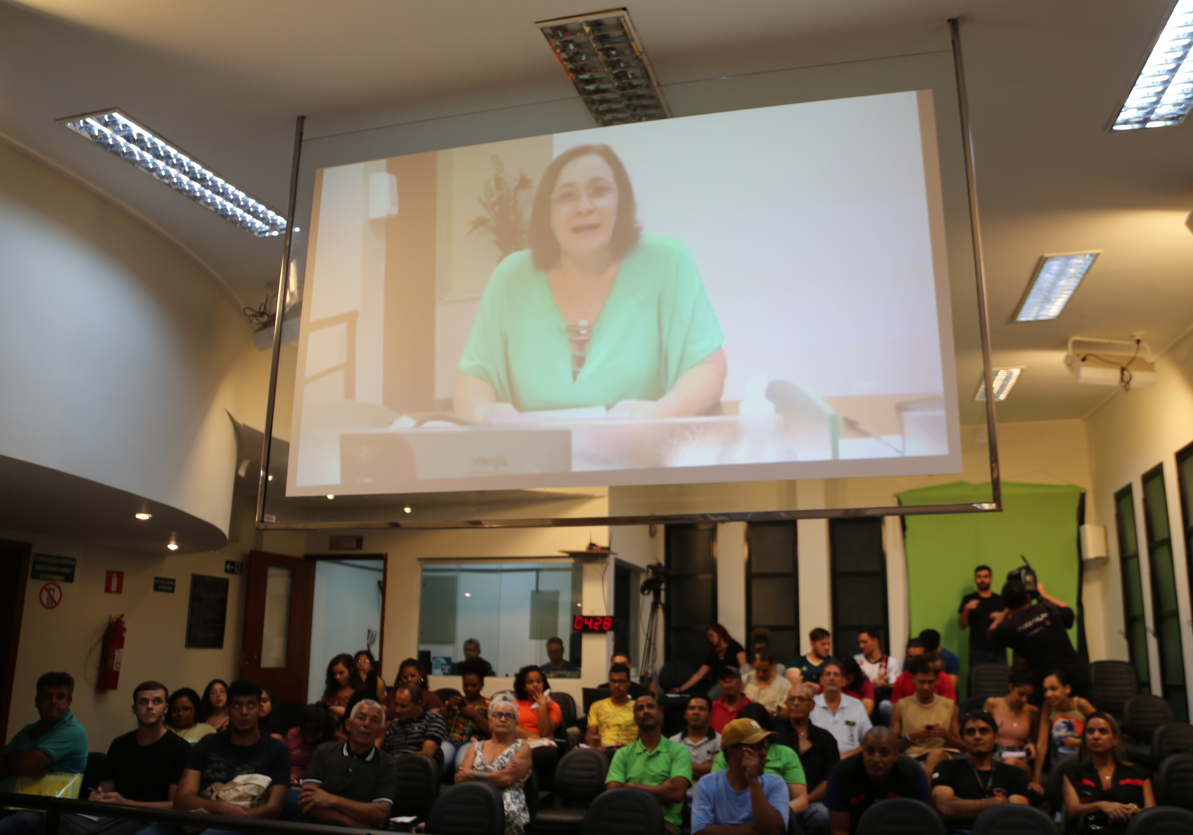 Vereadora Vanja Honorina (PSD) Presidente da Comissão de Abastecimento, Indústria, Comércio e Defesa do Consumidor