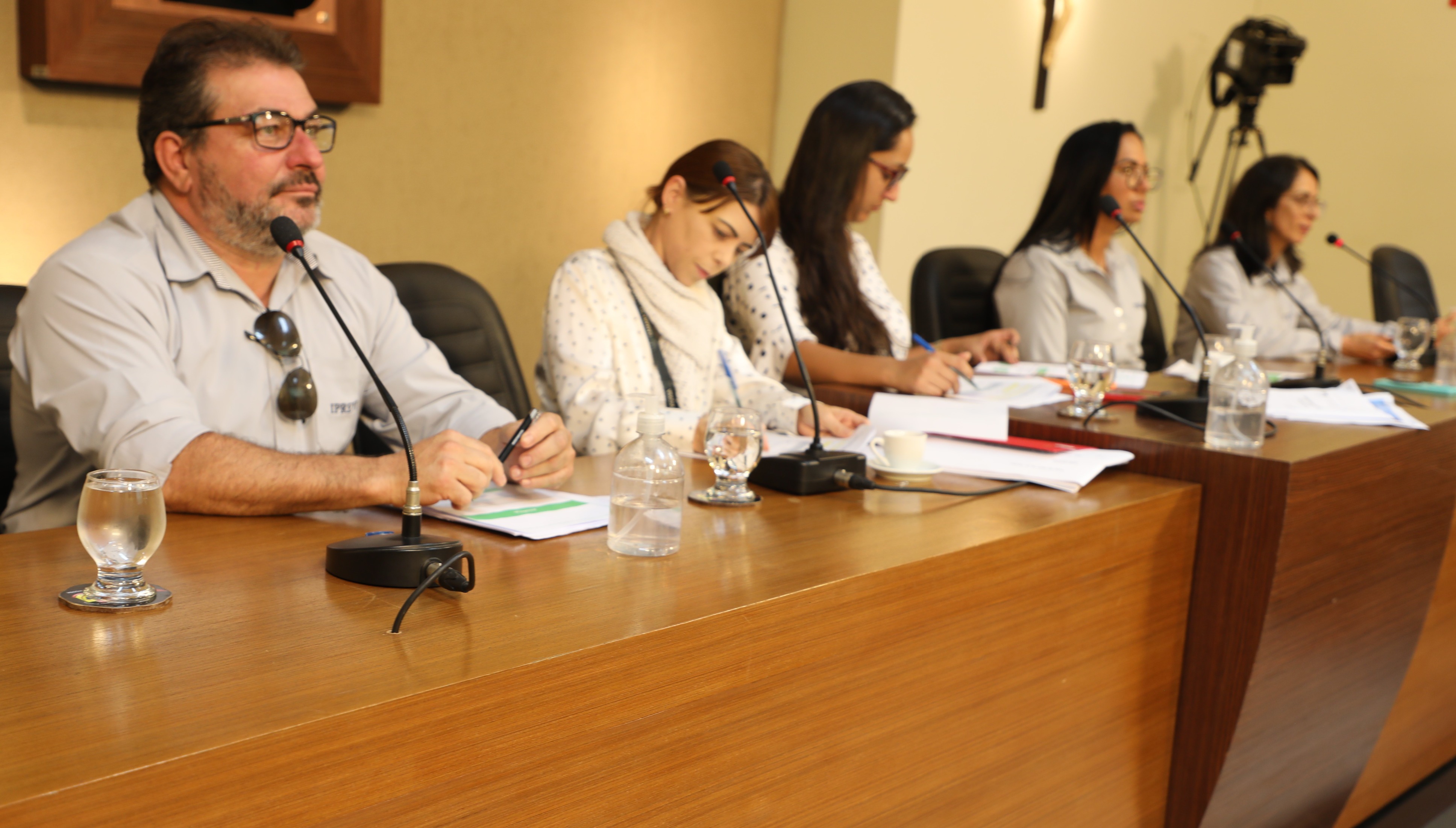 Representantes do Instituto de Previdência Municipal dos Servidores Públicos do Município de Viçosa (IPREVI)