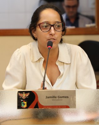 Vereadora Jamille Gomes (PT) Presidente da Comissão de Finanças e Orçamento Procuradora Especial da Mulher da Câmara de Viçosa