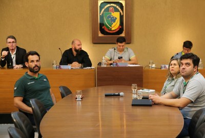 Visão do plenário com representantes da CEMIG