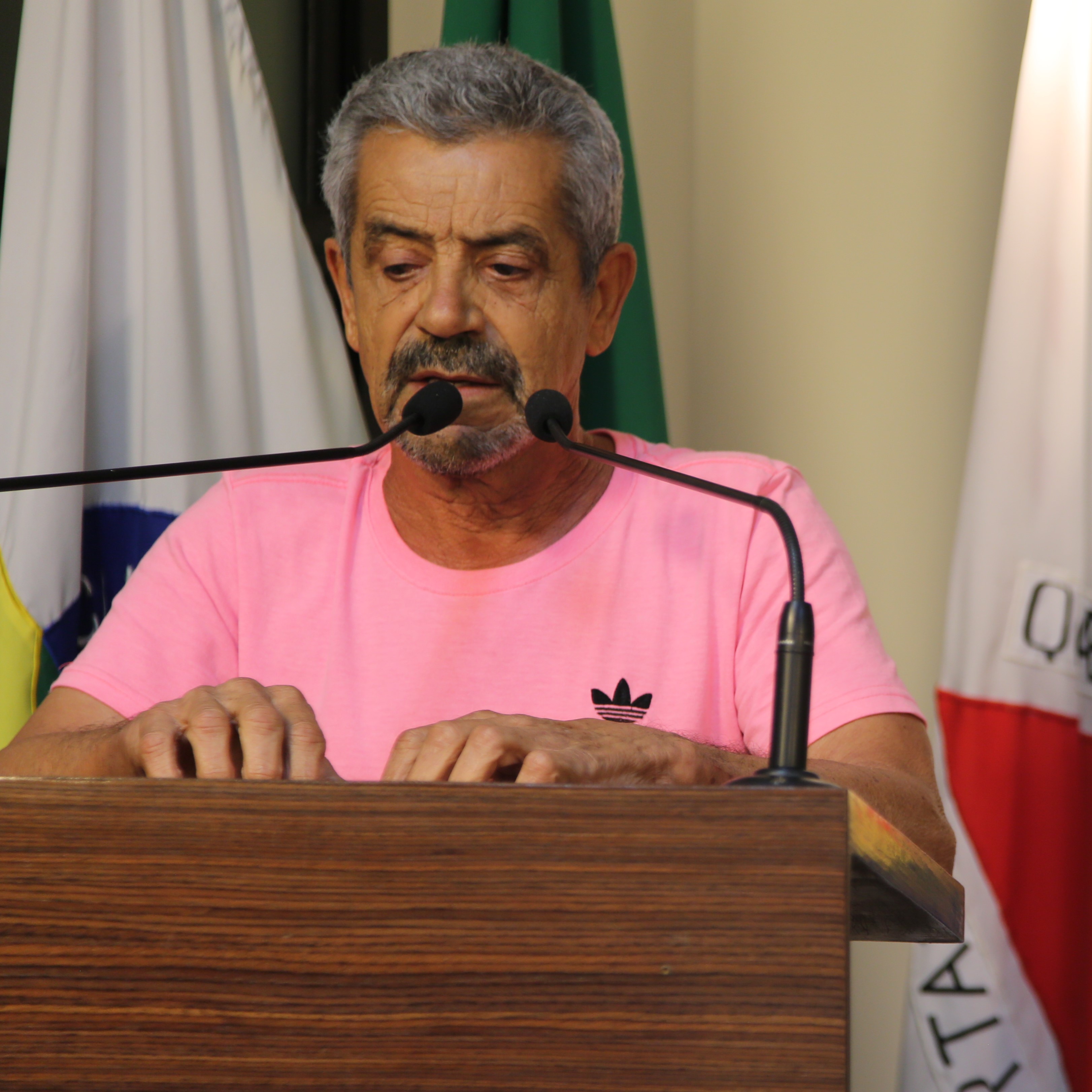 Vereador João Josino (CIDADANIA) Presidente da Comissão de Obras e Serviços Públicos Líder do prefeito na Câmara de Viçosa