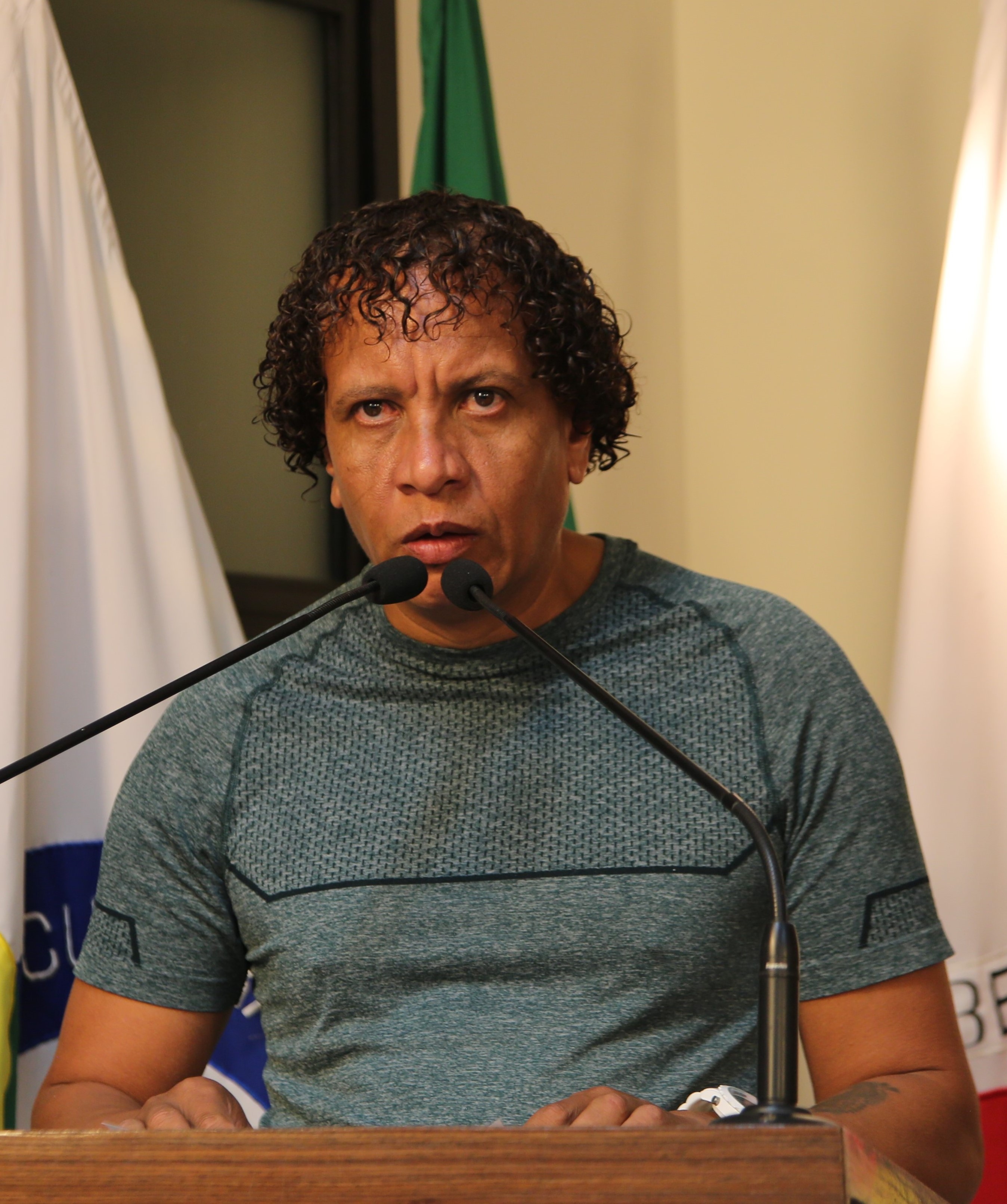 Tribuna Livre Nélio Souza