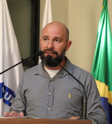 Vereador Cristiano Gonçalves (Moto Link) (Solidariedade) Secretário da Mesa Diretora Presidente da Comissão de Trânsito e Mobilidade Urbana