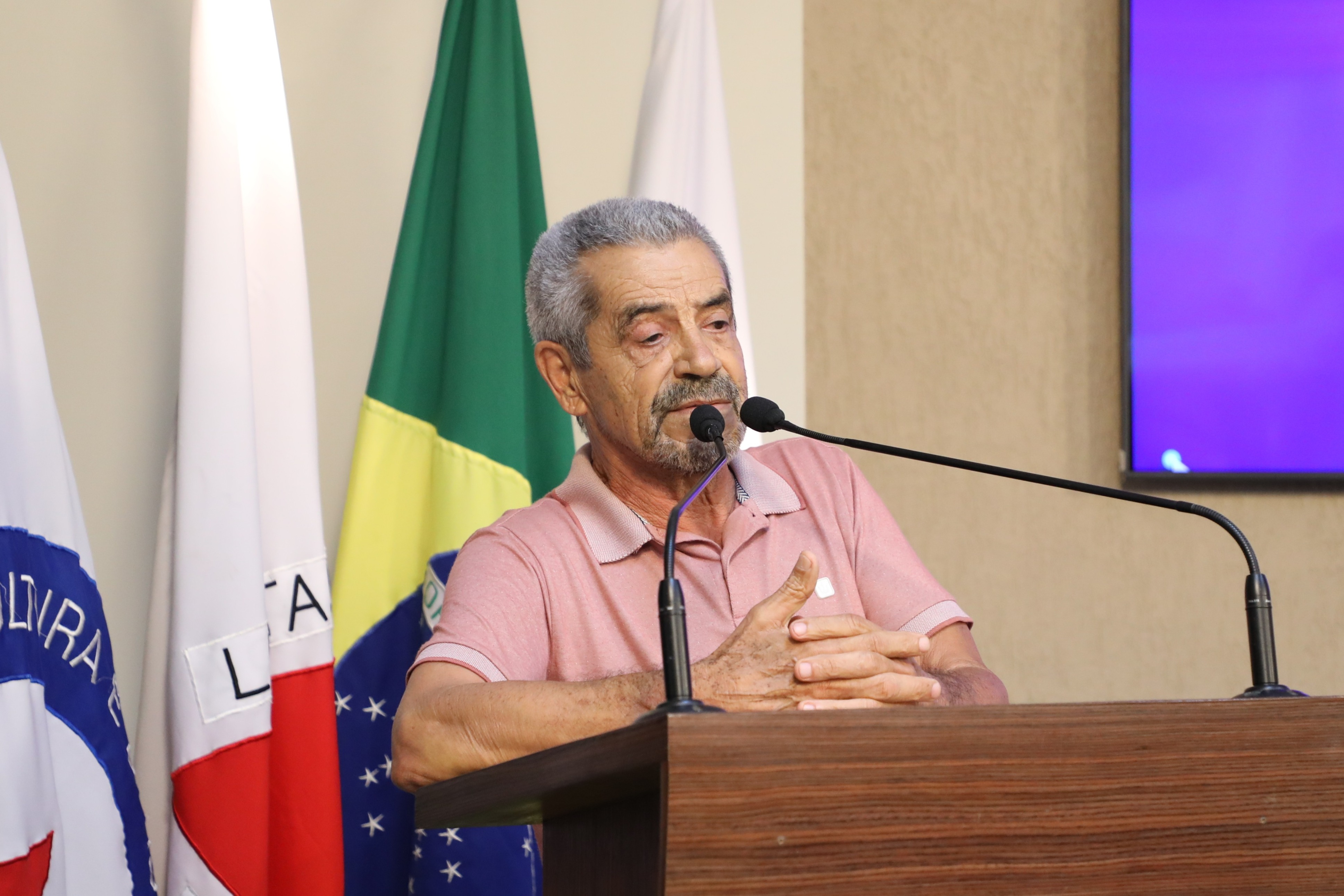 João Januário Ladeira