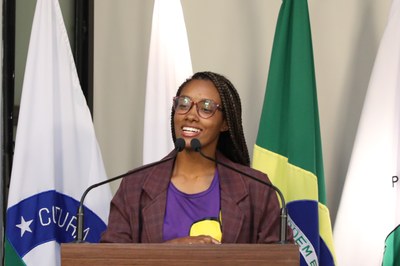 Tribuna livre - Carla Helena do Carmo Silva Gomide