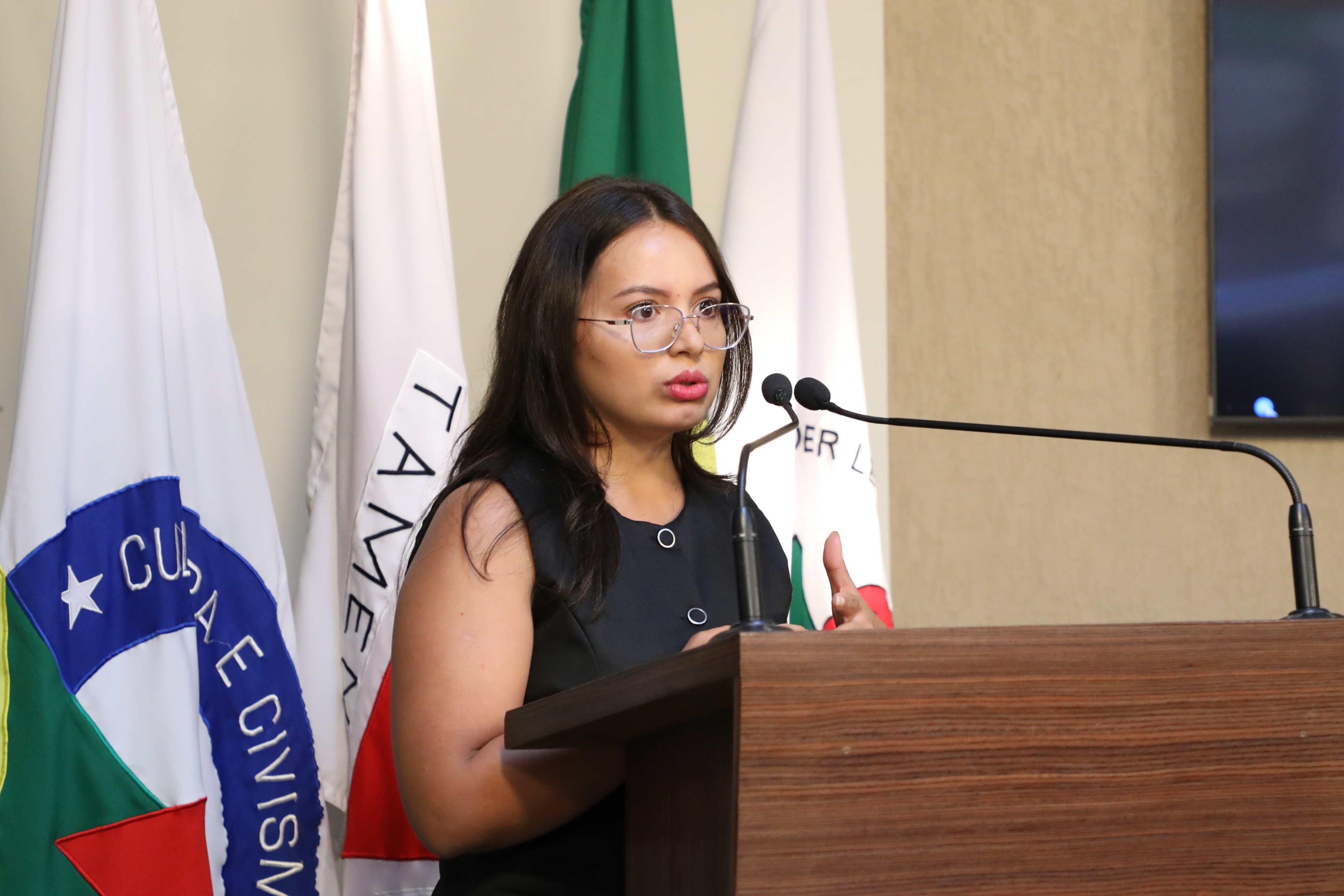 Tribuna livre - Jéssica Gabriela Alves Fonseca