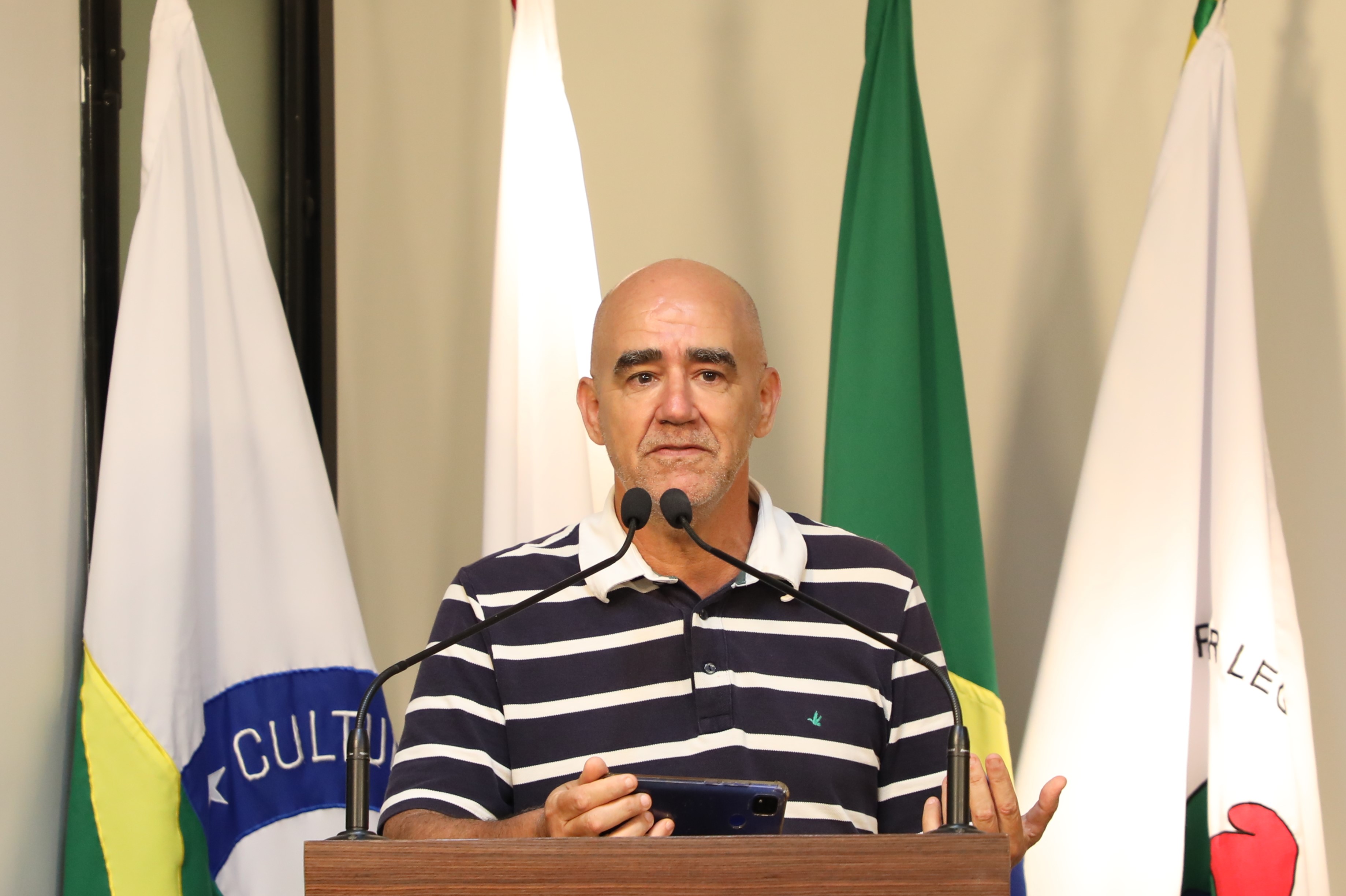 Tribuna livre - Walter Batista Júnior