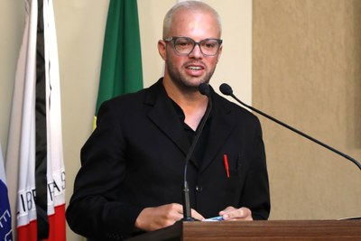 Tribuna Livre - Tiago Cândido