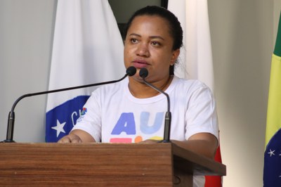 Tribuna Livre - Paula Trindade