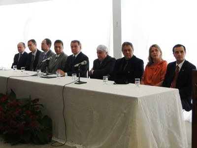 Vereadores participam da inauguração da Vara Federal 