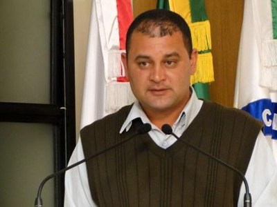 26/06/2012 Vereador faz indicações para atender reivindicações da tribuna livre