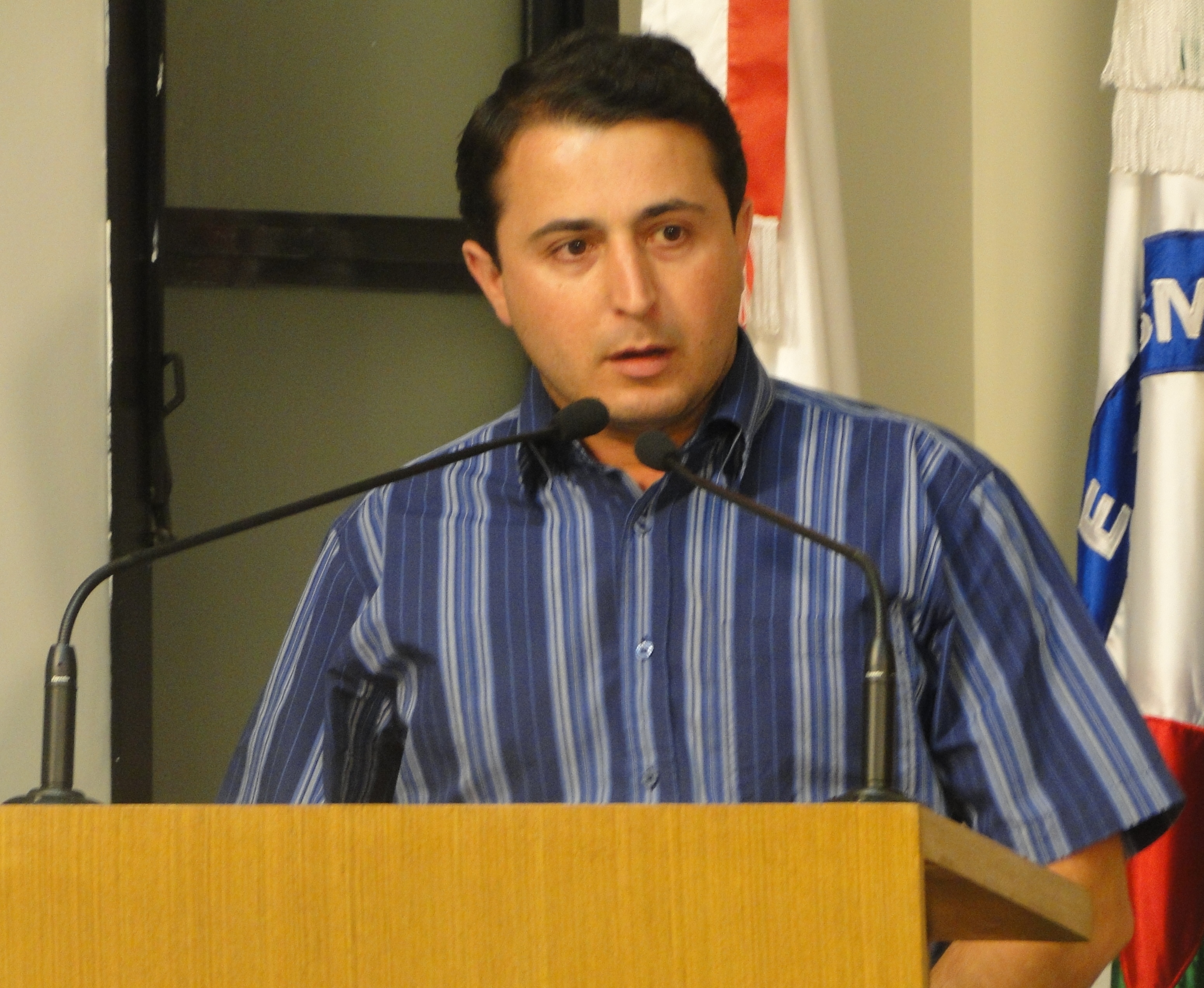 Vereador faz indicações  23/10/2012