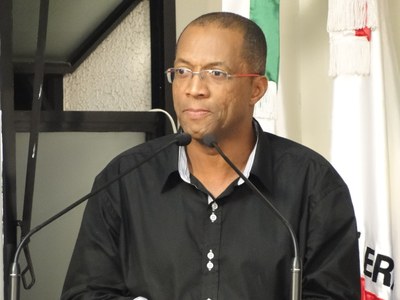 Paulo Roberto Cabral (Paulinho Brasília) (MD)