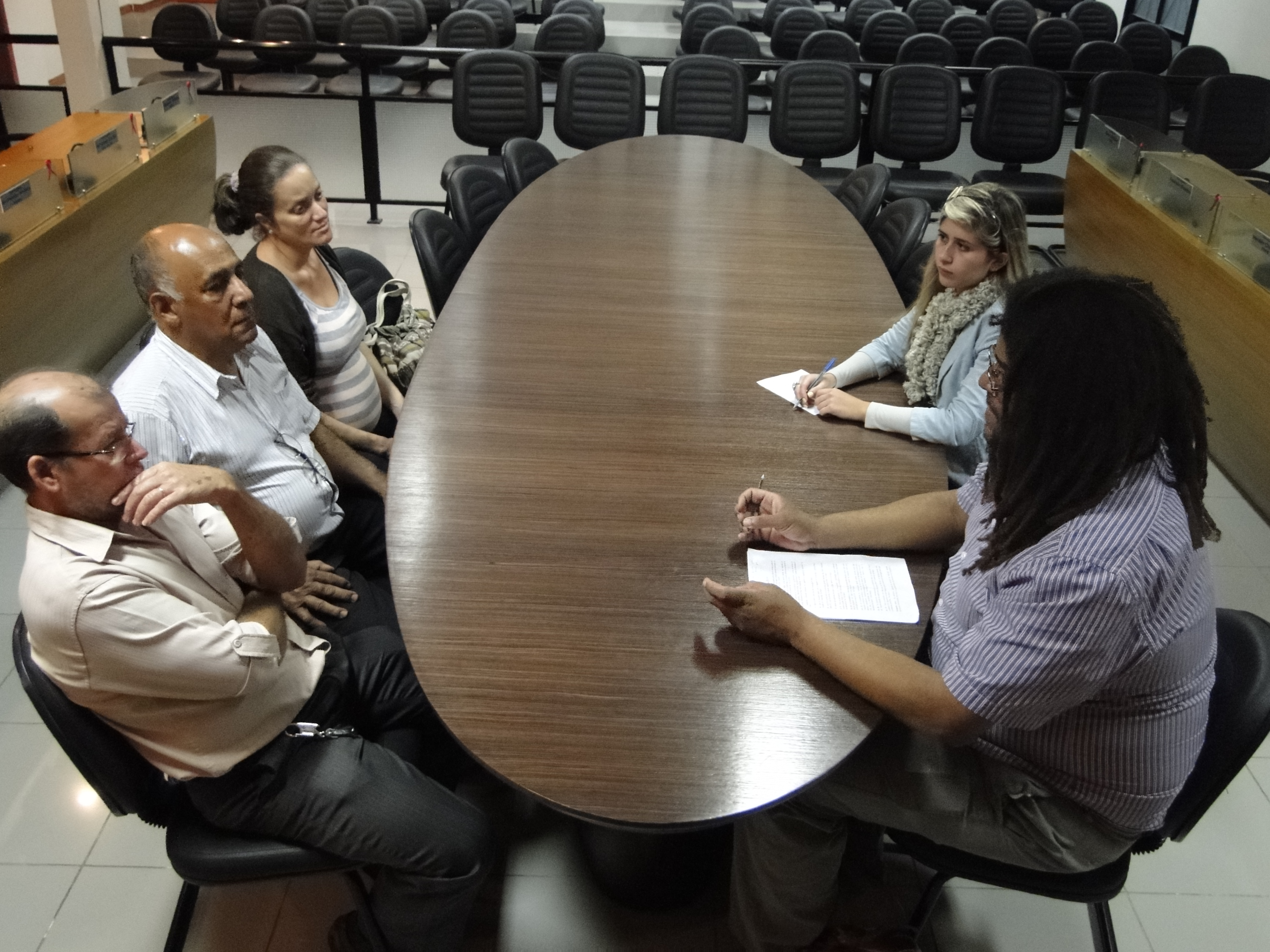 Táxis poderão ganhar novas tecnologias para a prestação do serviço