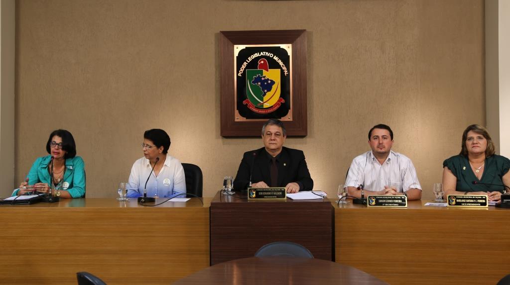 Diretoria da APAE apresenta o Centro Especializado em Reabilitação 