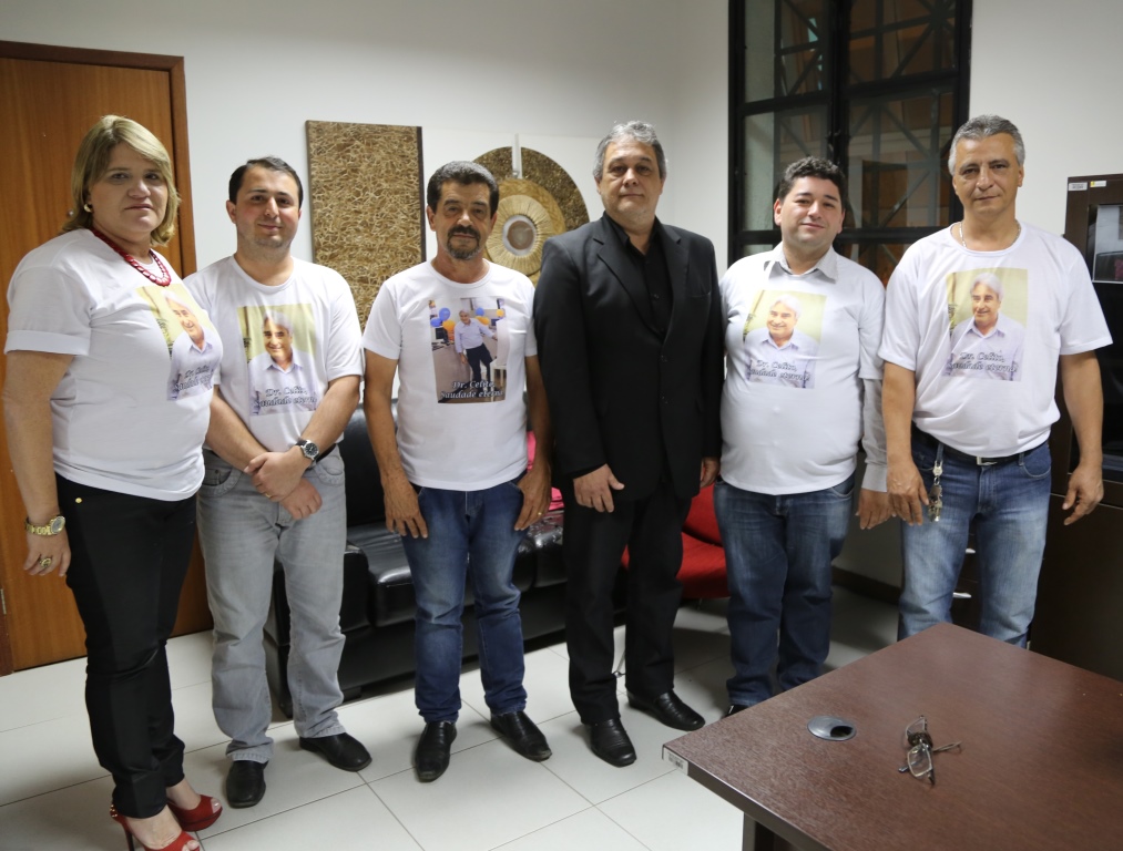 Vereadores fazem homenagem