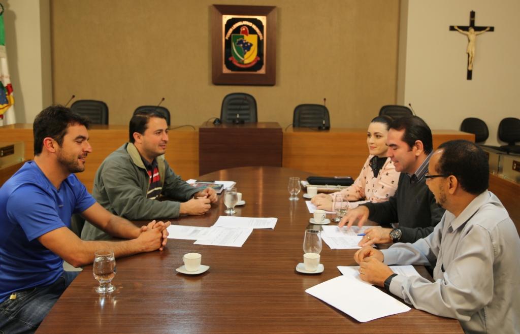 Refis é tema de reunião na Câmara