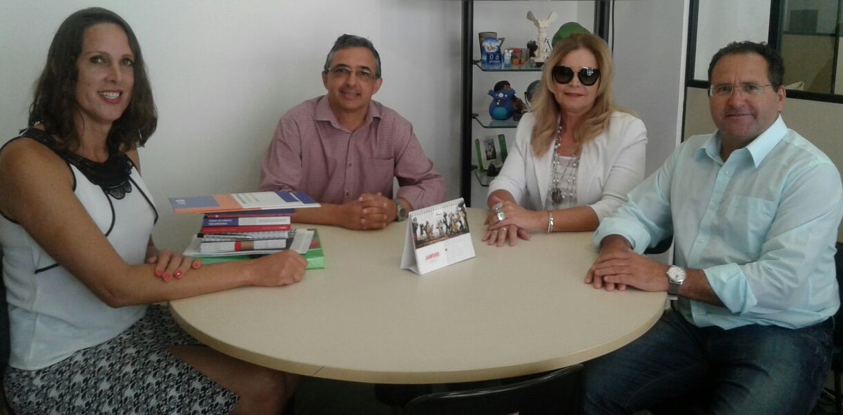 Vereadores visitam Escola do Legislativo da ALMG