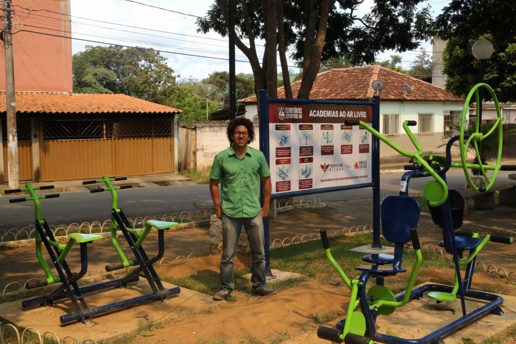Vereador entrega academia ao ar livre no Silvestre