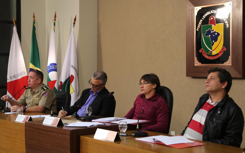 Comando da Polícia Militar apresenta taxas de criminalidade em reunião