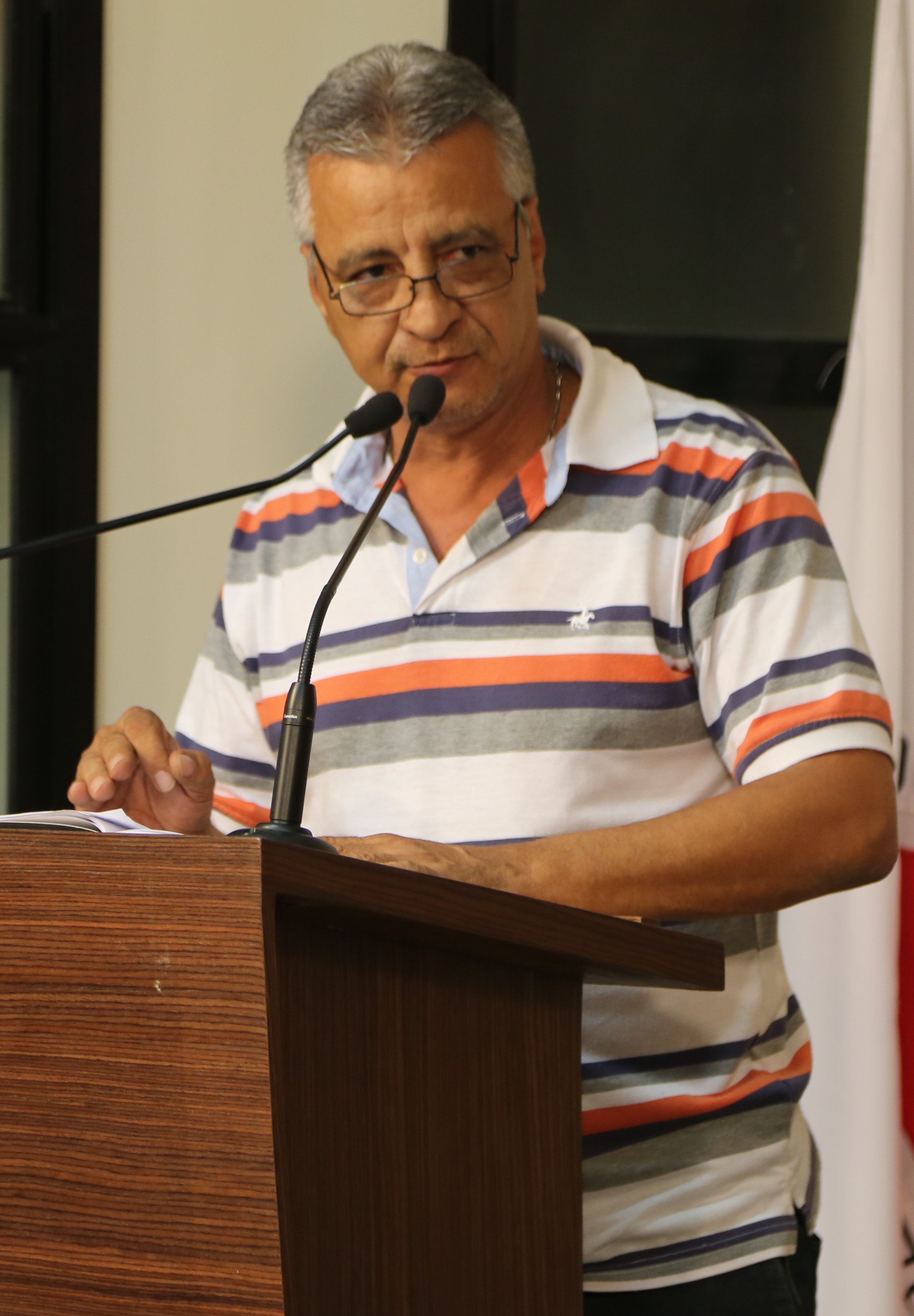 Vereador cobra medicamentos do Estado