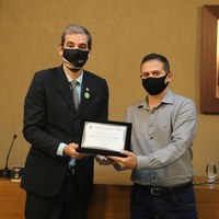 Vereador presta homenagem à UFV pelos 95 anos