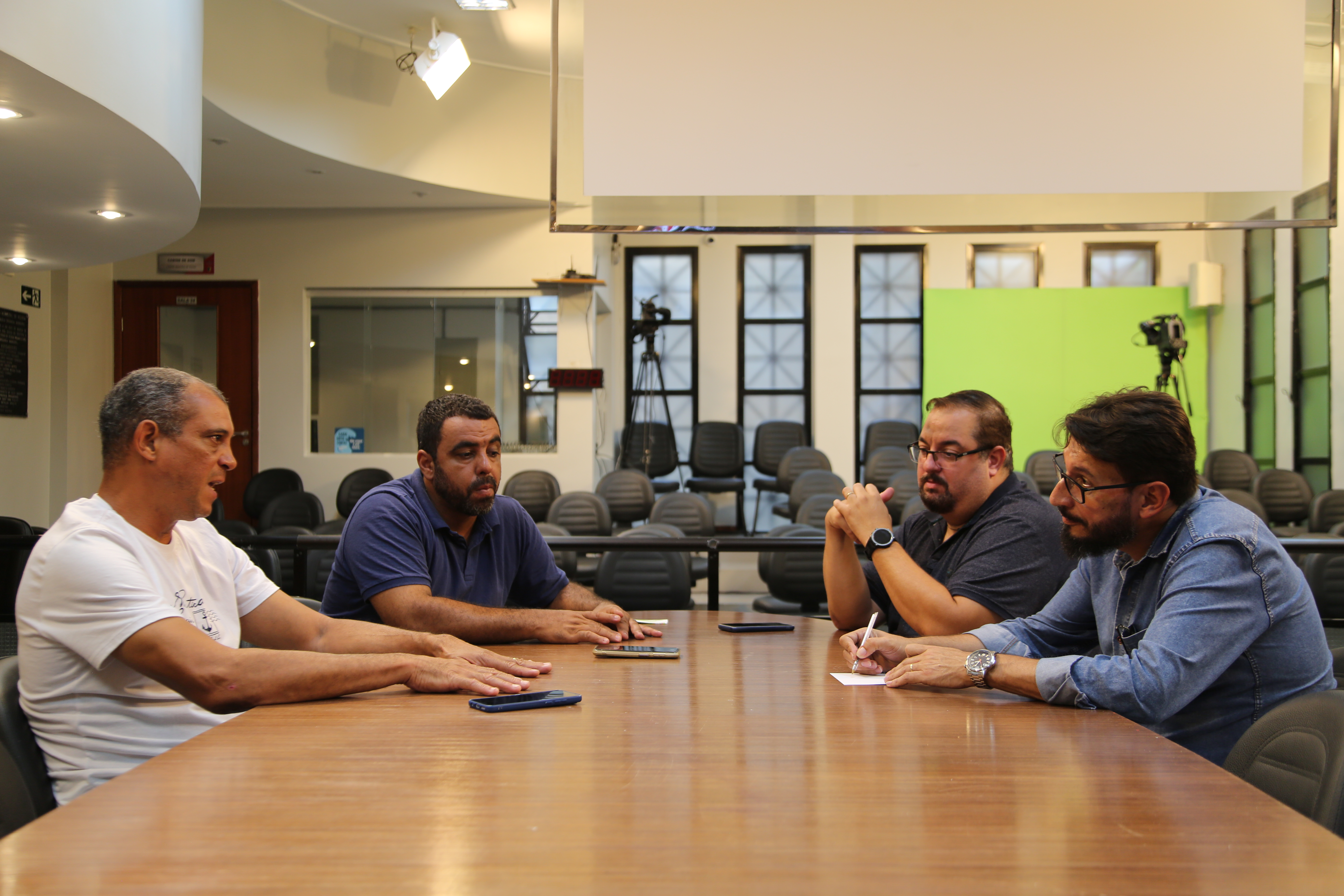 Comissão de Obras discute situação de estradas rurais após manifestação de morador na Tribuna