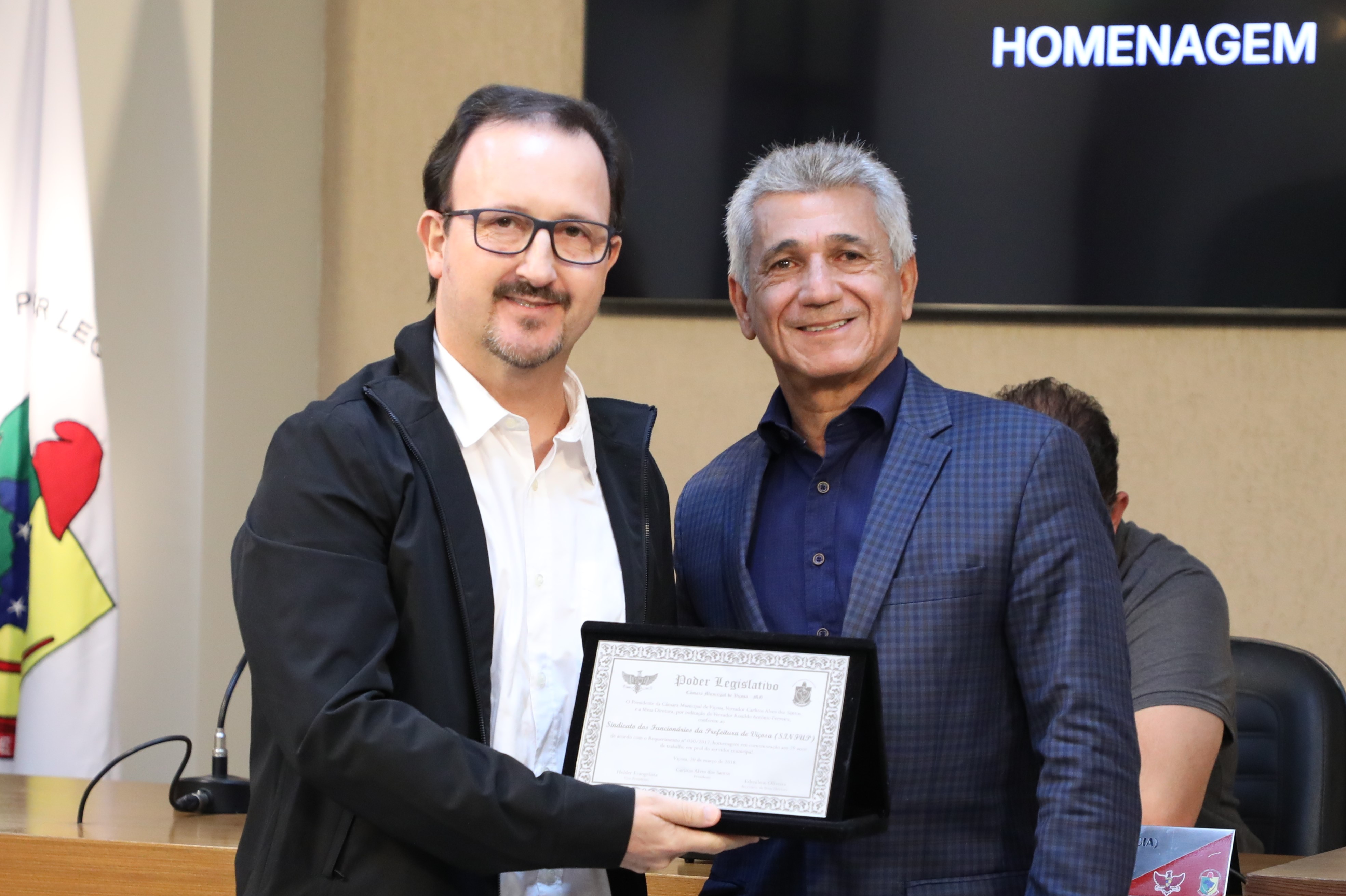 Câmara homenageia a Casa do Caminho por seus 23 anos de atuação em Viçosa