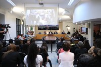 Câmara aprova novas regras para o programa Família Acolhedora