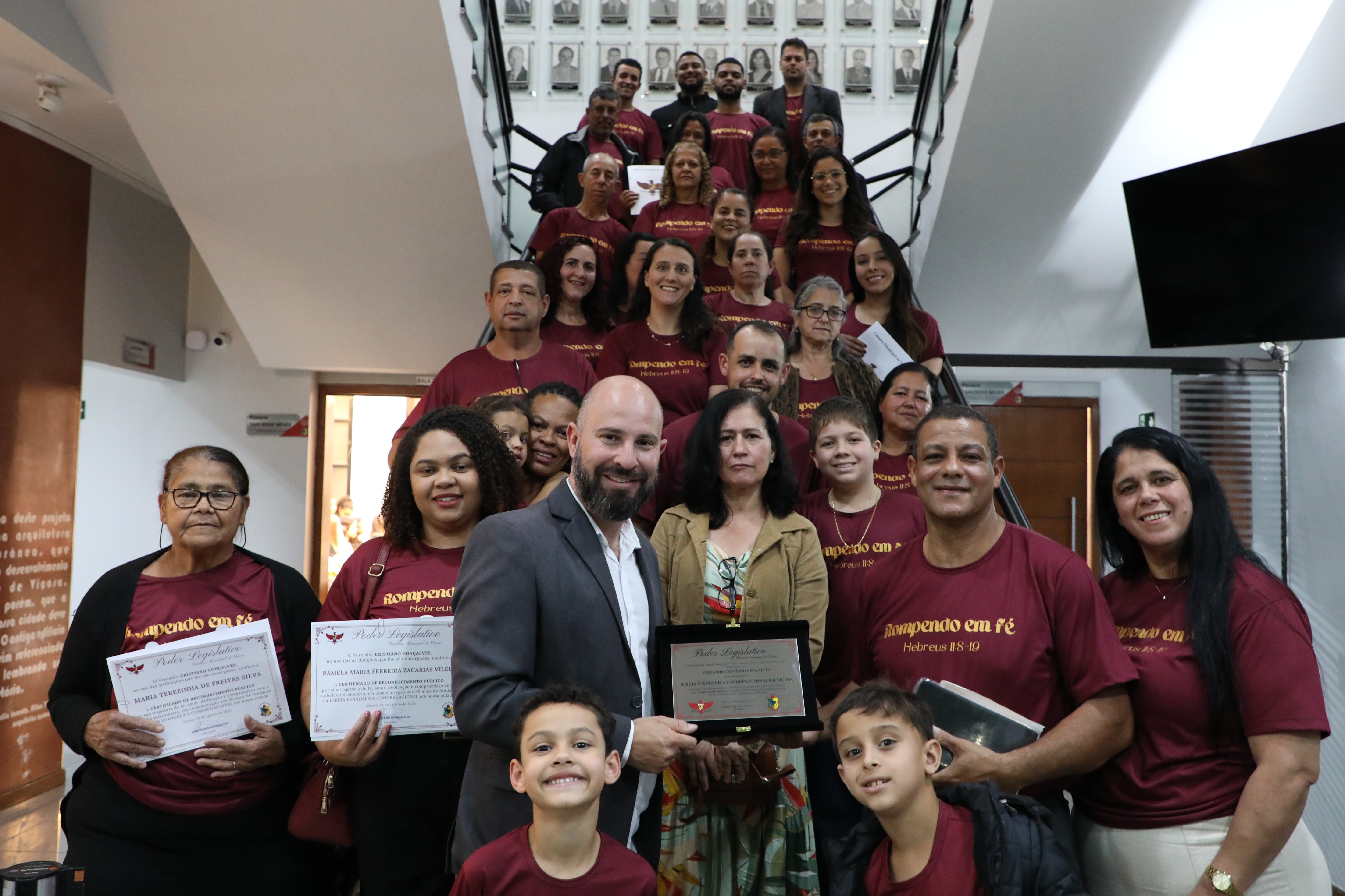 Vereador homenageia Igreja Evangélica Congregacional pelos 30 anos de atuação no município