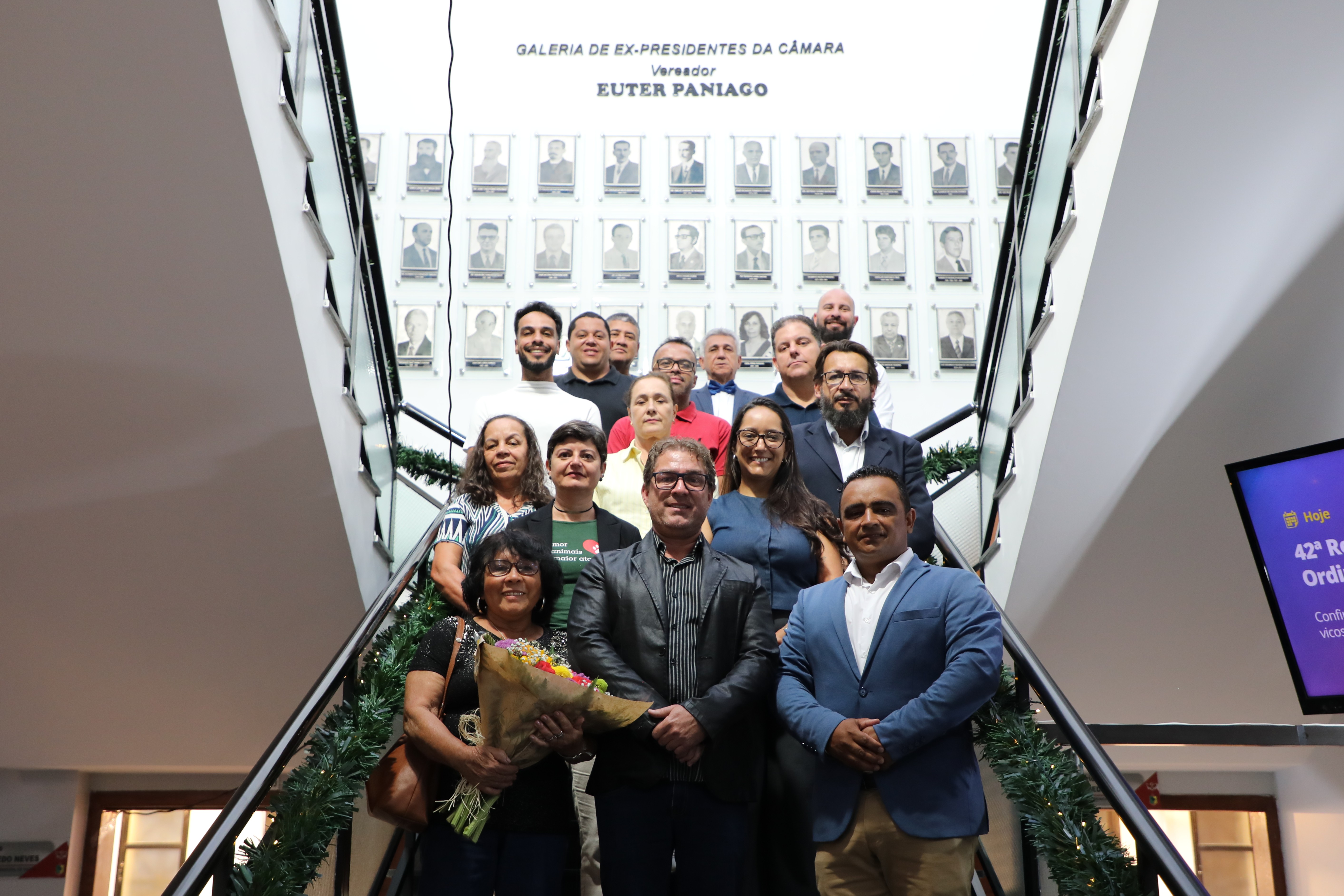 Foto de Edenilson Oliveira é incluída na galeria de ex-presidentes da Câmara