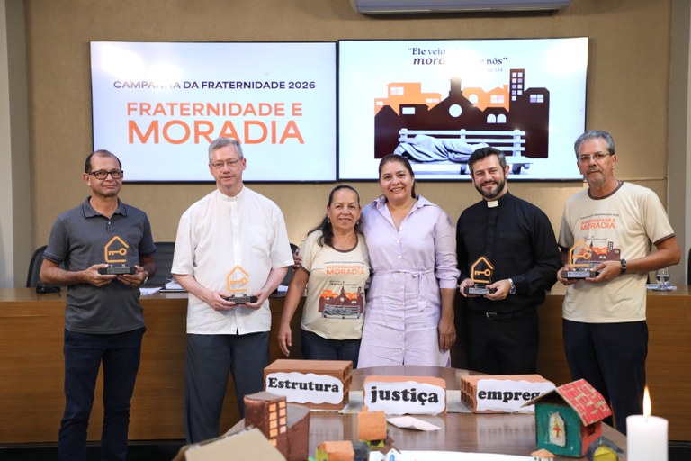 Campanha da Fraternidade 2026 é lançada na Câmara de Viçosa com foco no direito à moradia digna