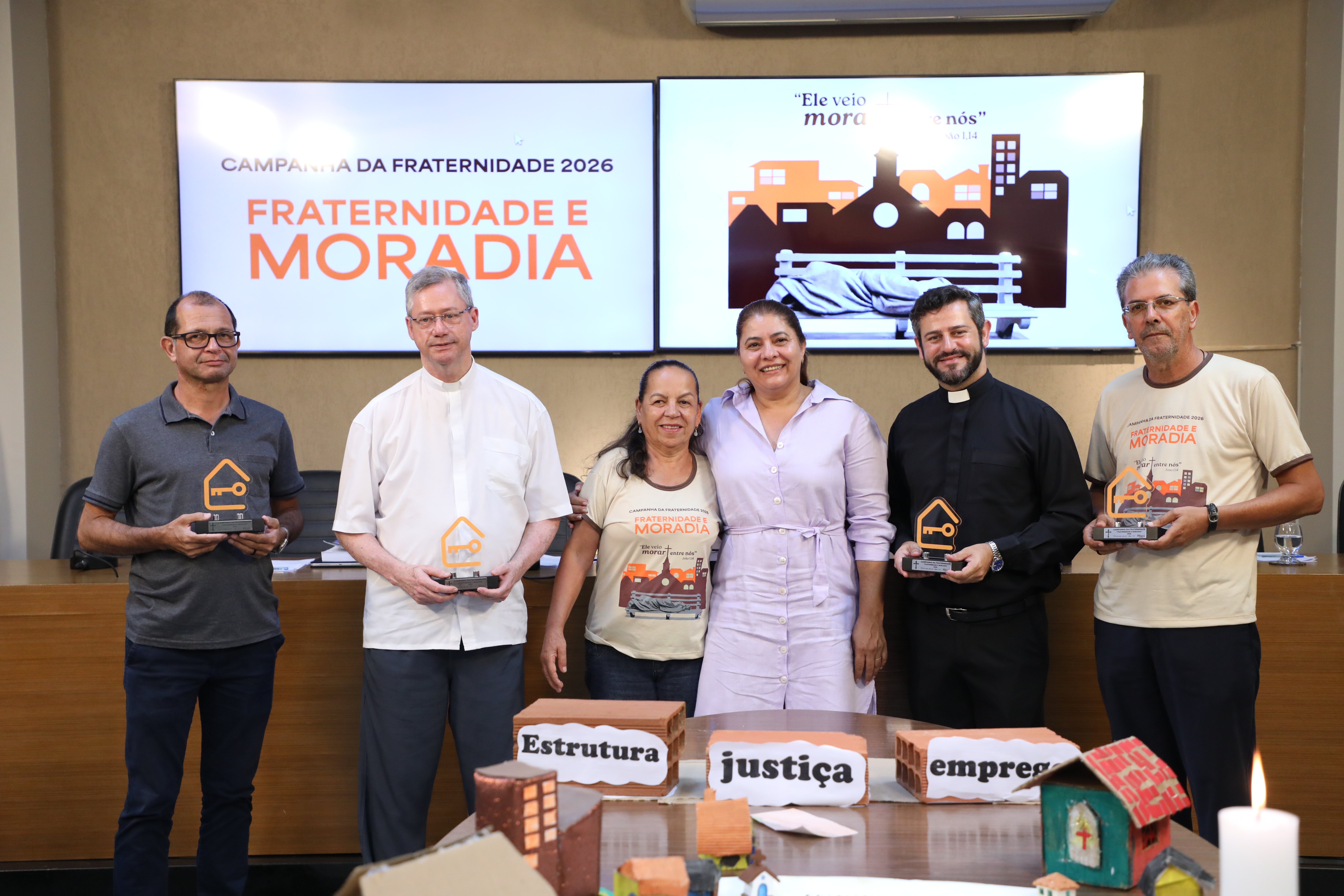 Campanha da Fraternidade 2026 é lançada na Câmara de Viçosa com foco no direito à moradia digna